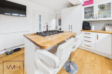 CAM03785G0-PR0290-ST