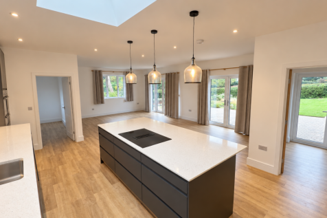 Church Way, Little Stukeley, Huntingdon photo 5