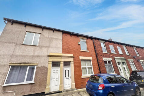 3 Hanbury Street