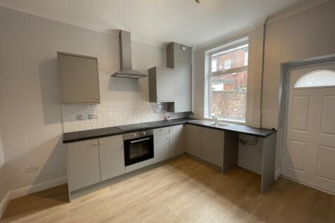 Marlborough Street, Ashton Under Lyne, Oldham photo 4