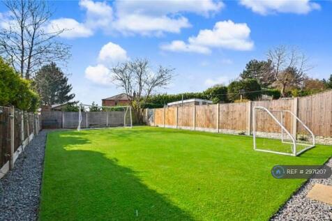 Denhale Avenue, Wakefield, WF2 photo 4