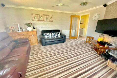 Lounge (First Floor)