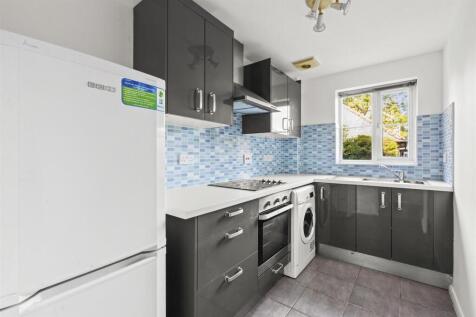 Dolphin Court, Kingsmead Road (LOW RES)-4 (1).jpg
