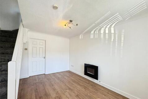 Park Place, Rushden, Northamptonshire, NN10 photo 2