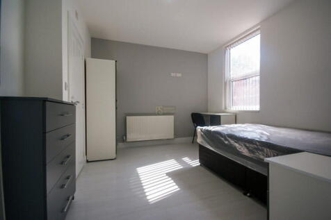 Raddlebarn Road, Selly Oak, Birmingham, B29 6HQ photo 4