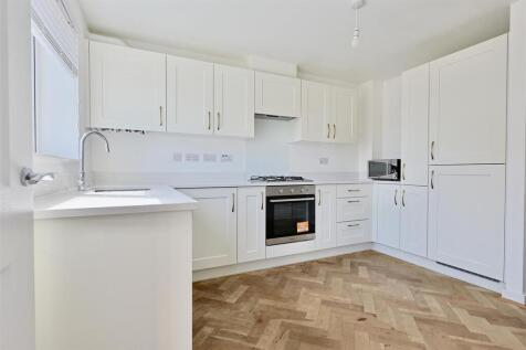 kitchen 2 .jpg