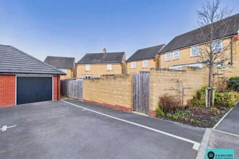Garage &amp; Parking 