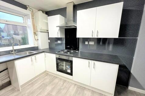Longroyd Street North, Leeds, West Yorkshire, LS11 photo 4