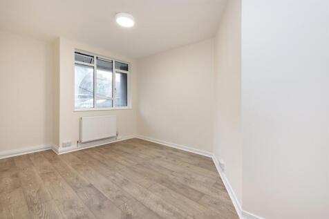 Reading House, Hallfield Estate, London, W2 photo 3