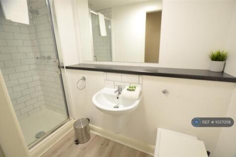 Example En Suite Bathroom