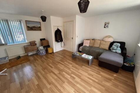 Meadfoot Place, MK41 photo 4