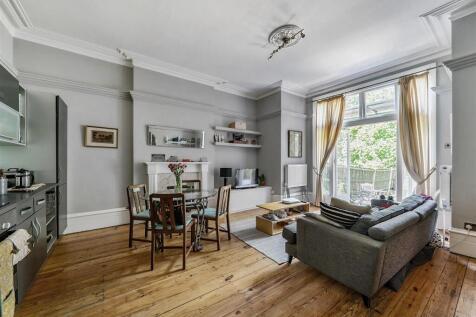 London, NW2 - property photo