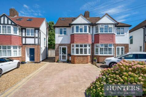 BARGATE CLOSE-4.jpg