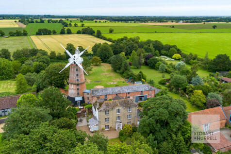 Front &amp; Surrounding Aerial