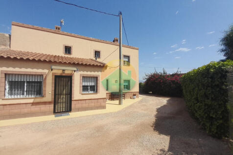 3 Bedroom Semi-Detached For Sale-PIN21-1