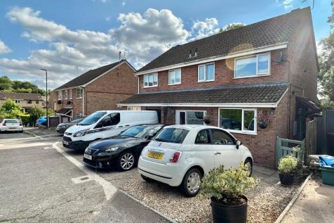 Lydney, GL15 - property photo