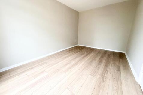 Cumbrae Crescent South, Dumbarton photo 5