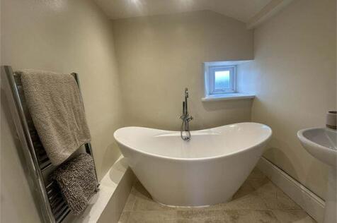 Freestanding Bath