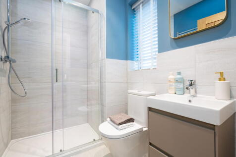 Lullingstone_Basildon_Bathroom_2