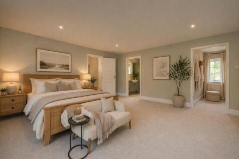 Principal bedroom