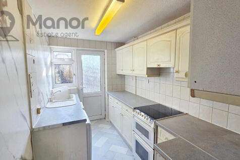 WhatsApp Image 2025-11-13 at 13.29.49 (2)