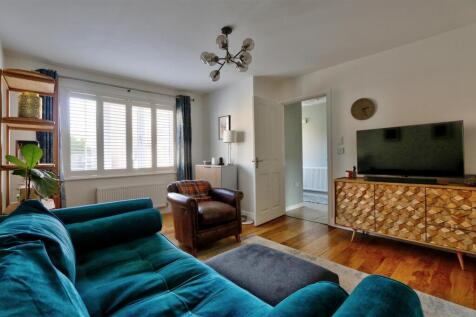 Sitting Room.jpg
