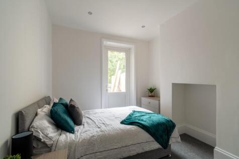 147 Newbridge Road-11.jpg