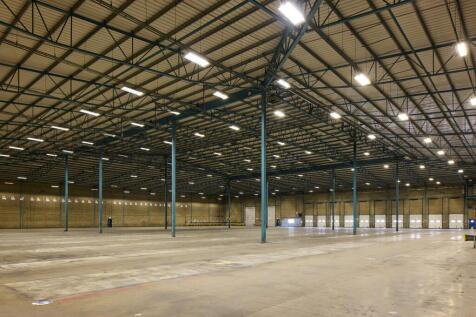 240412_Prologis_PrakRoyalDC1_0305.jpg