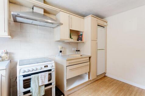 Kingfisher Way, Loughborough photo 5