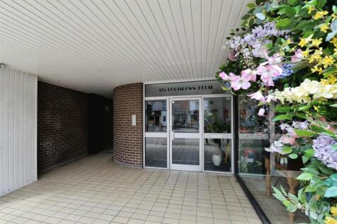 Entrance to Building.JPG