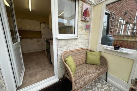 Entrance Porch: