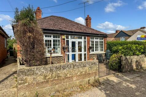 Littlehampton, BN17 - property photo