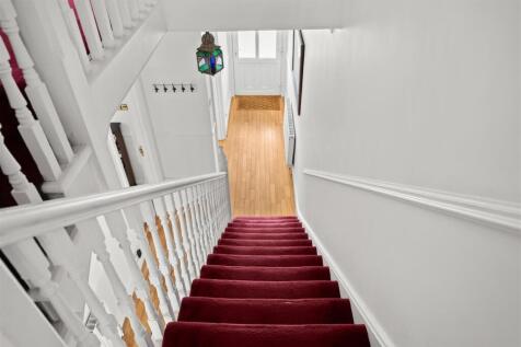 4 bed, 1 bath Not Specified in manchester - Photo 8