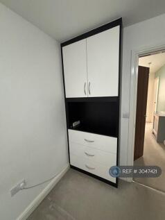 Bedroom3/Office Space