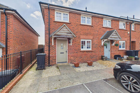 No Onward Chain, Stylish Two-Bedroom End-Terrace 
