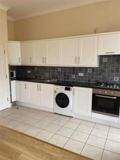 Kitchen 1.JPG