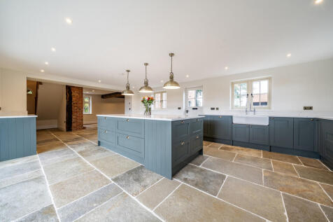 1364360-10-68ed2f...