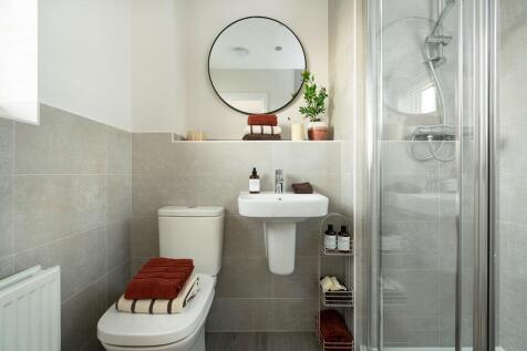 Start your day in style with a private en-suite oasis