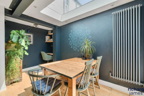 d512ef04a0c5457e8ced52b3d48f651c