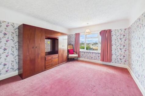 CAM02854G0-PR0352...