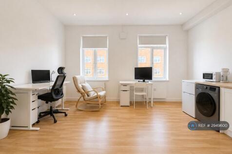 1-bed flat on Rucklidge Avenue, London, NW10, £1,650/mo