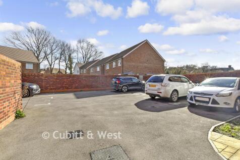Driveway/Parking
