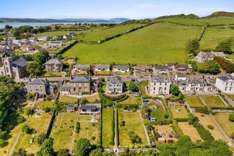 32_16a bute terrace, millport  (31).jpg