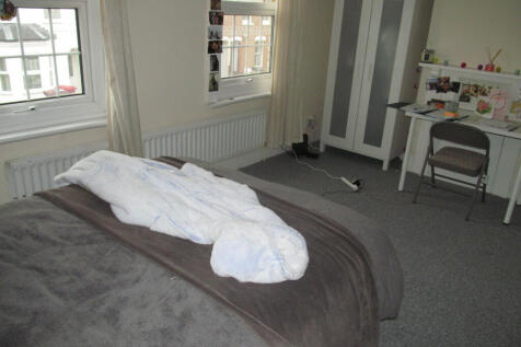 Donnington Gardens, Reading, Berkshire, RG1 photo 5