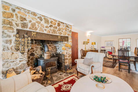 Living room (2)