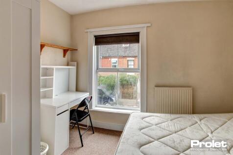 Caernarvon Road, Norwich NR2 3HY photo 5