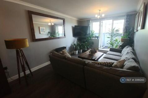 Open Plan Lounge (Coffee Table And Mirror Incl.)