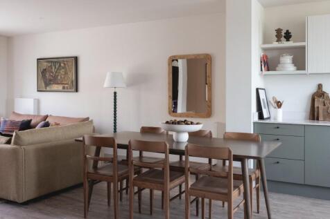 3 Bedroom Terraced in CB3 1BD