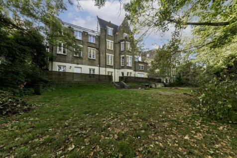 F8, 19 Crescent Road -21.jpg