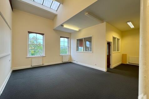 Office to rent Image 6